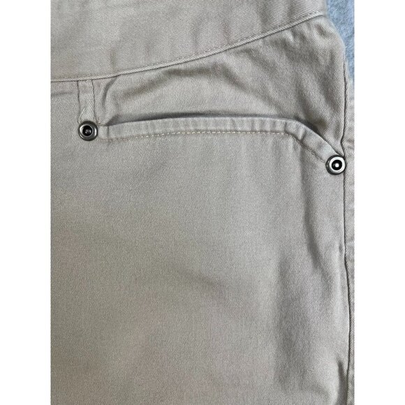 Additions by Chicos Ladies Khaki Twill Pants Size 12 Short Pants - Picture 15 of 15
